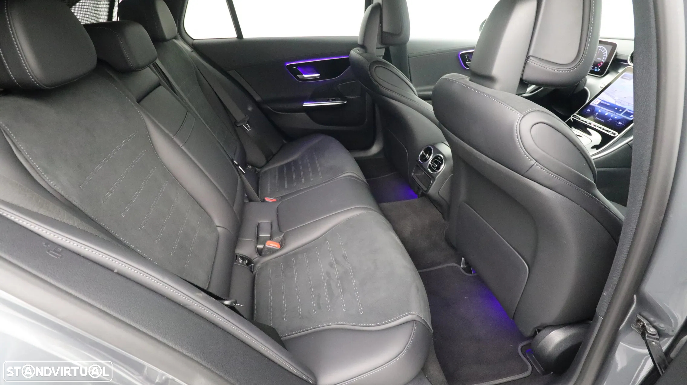 Mercedes-Benz C 300 d AMG Line - 25