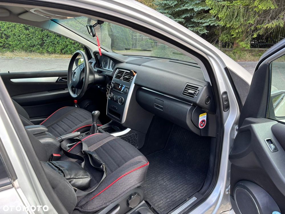 Mercedes-Benz Klasa B 180 CDI - 7