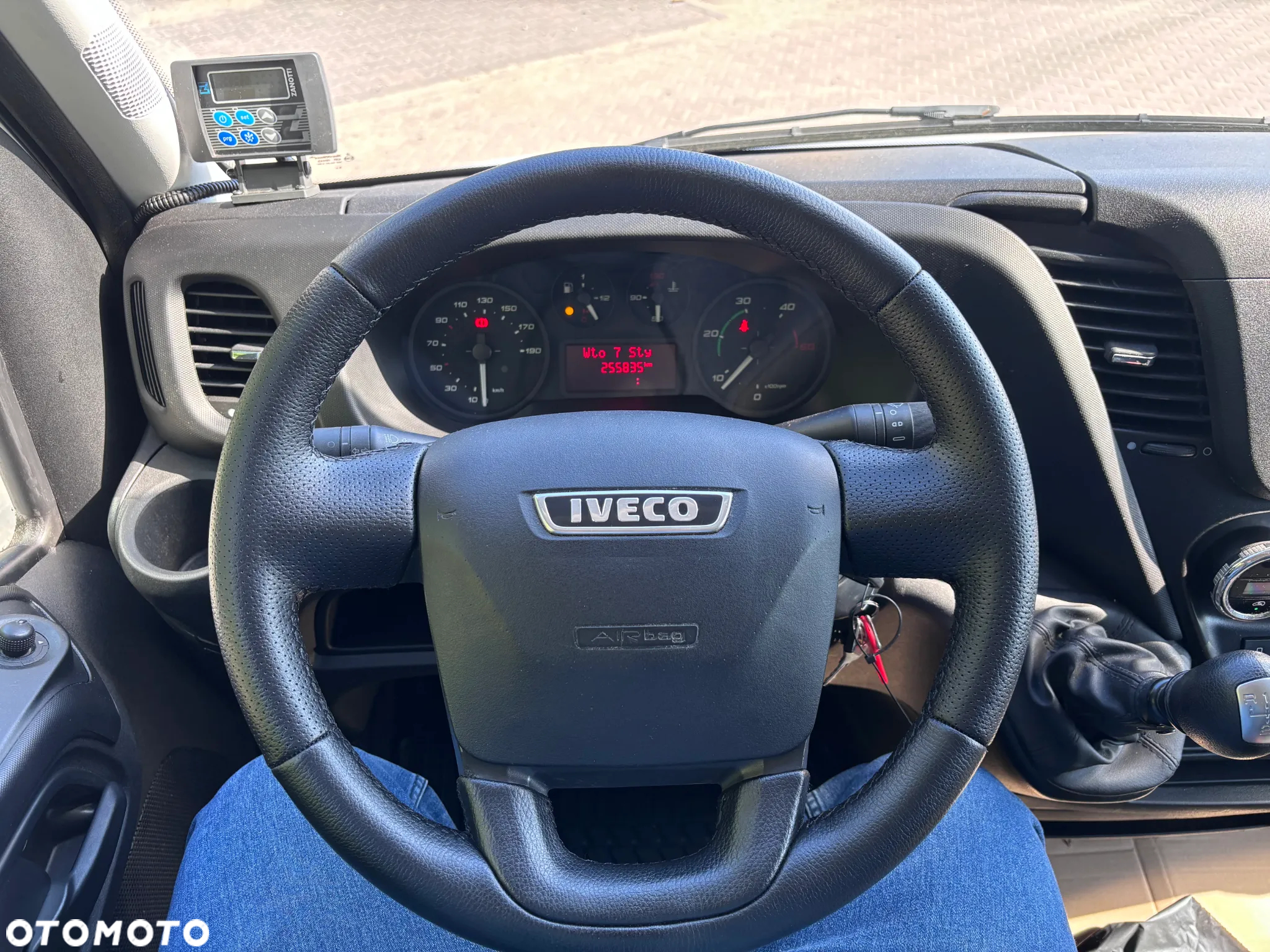 Iveco DAILY - 9