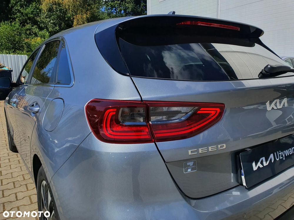 Kia Ceed 1.5 T-GDI M - 23