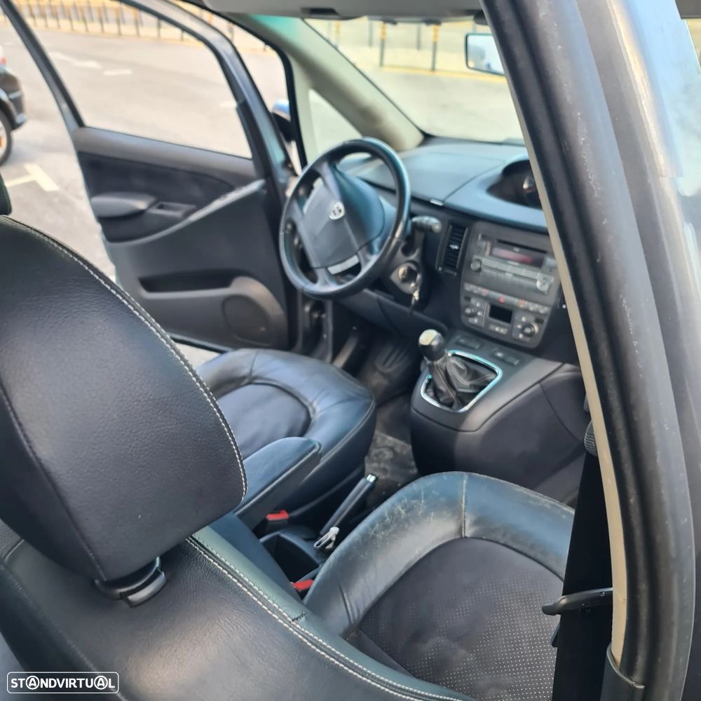 Lancia Musa 1.3 16V M-jet Oro Executive - 22