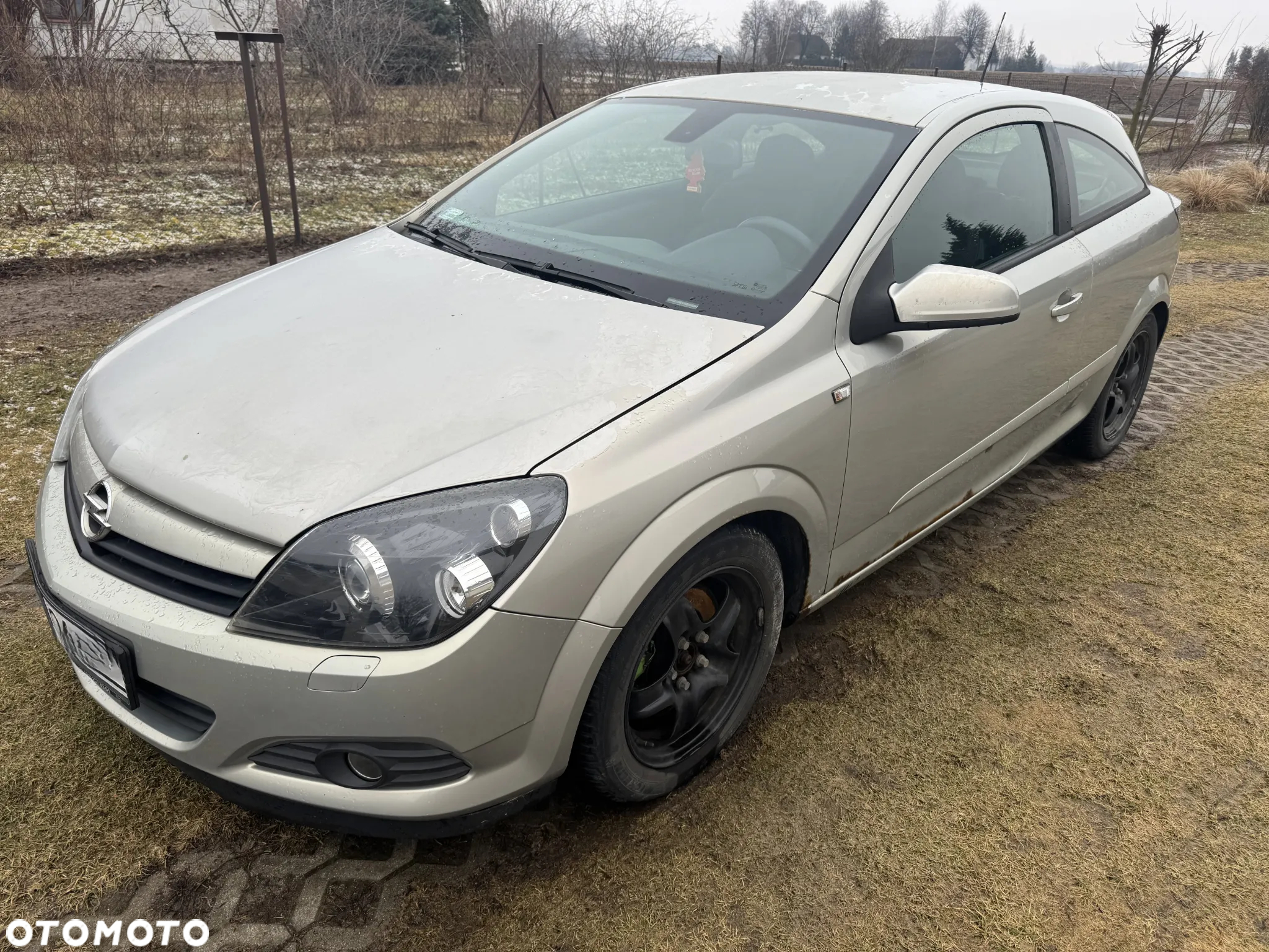 Opel Astra GTC 2.0 Turbo Sport - 3