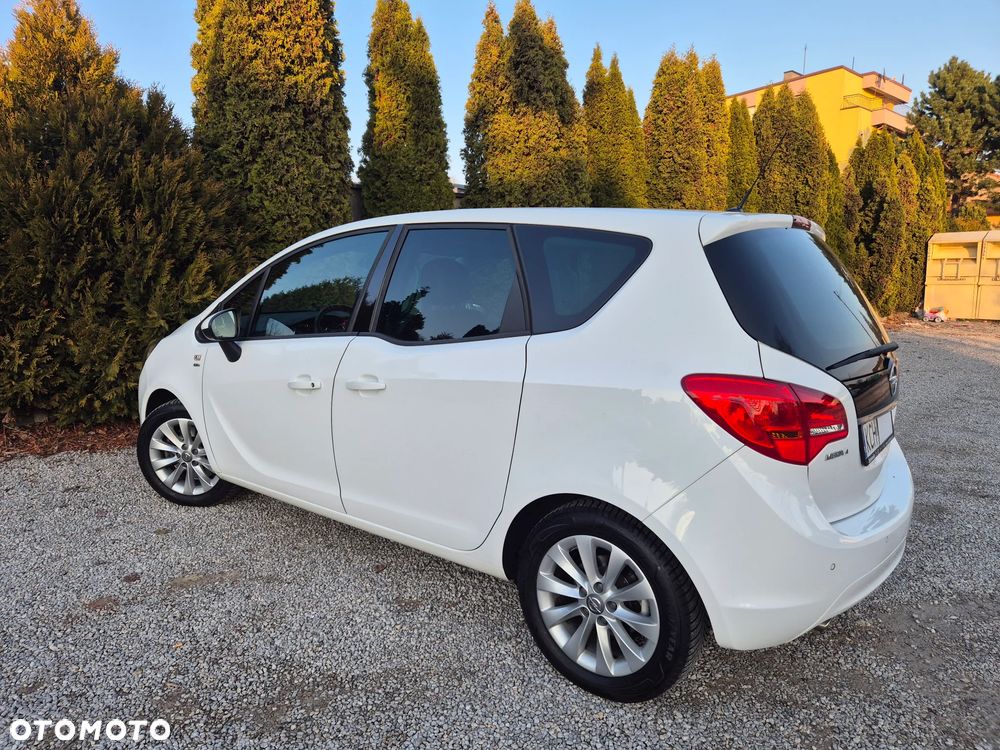 Opel Zafira Tourer 1.4 Turbo Innovation - 25