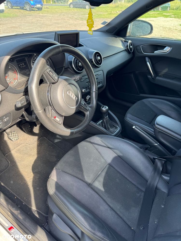 Audi A1 Sportback 1.6 TDI S line edition - 6