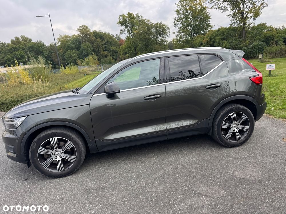 Volvo XC 40 T4 AWD Inscription - 8