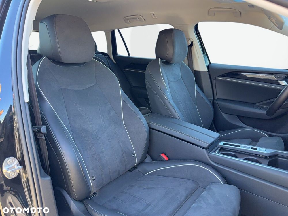 Volkswagen Passat - 39