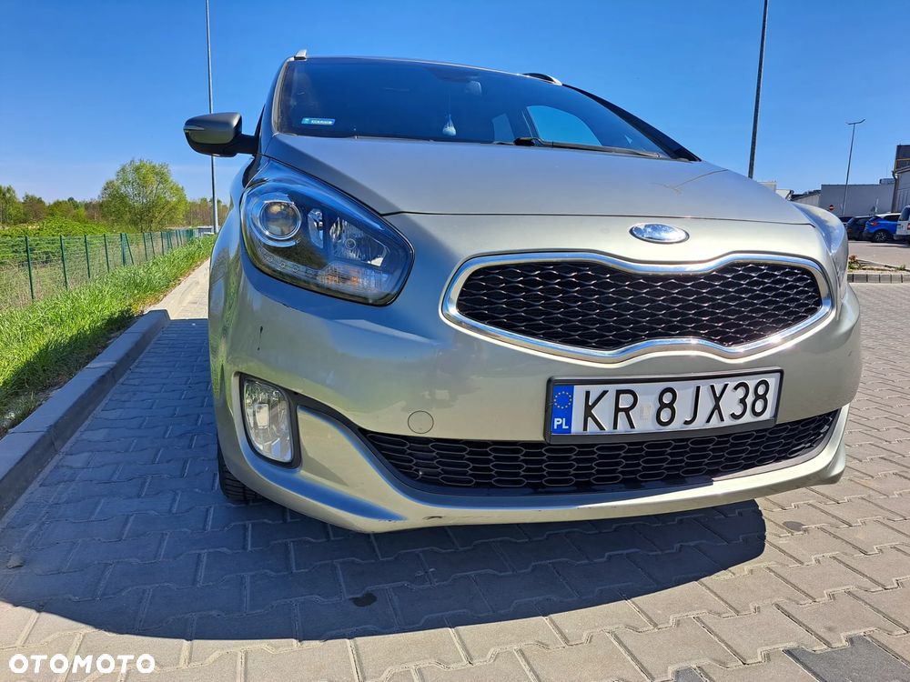 Kia Carens 1.7 CRDi L - 4