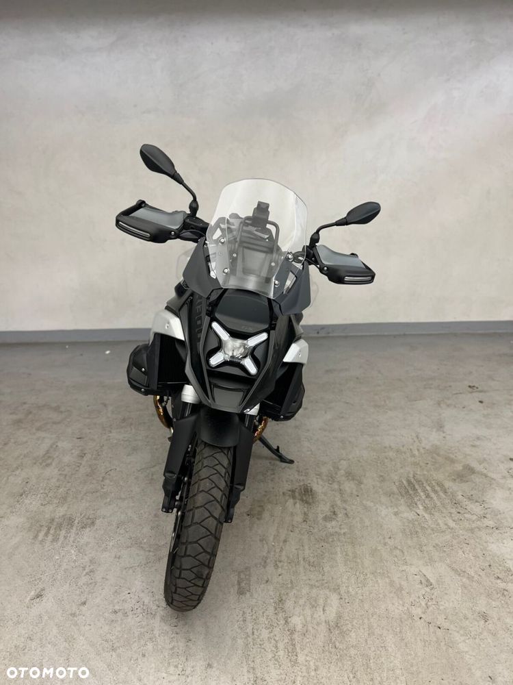 BMW R - 6