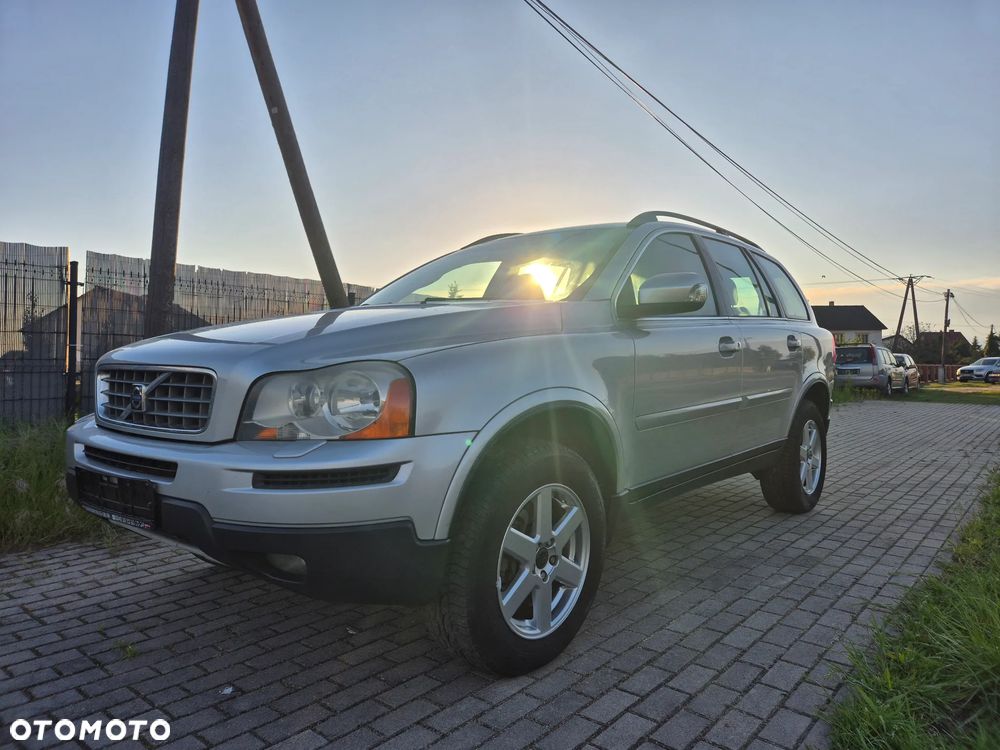 Volvo XC 90 D5 Momentum - 1