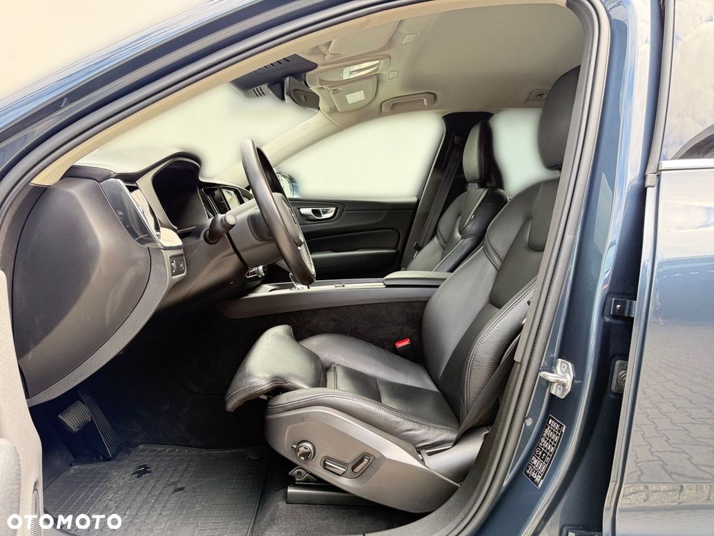 Volvo XC 60 - 12