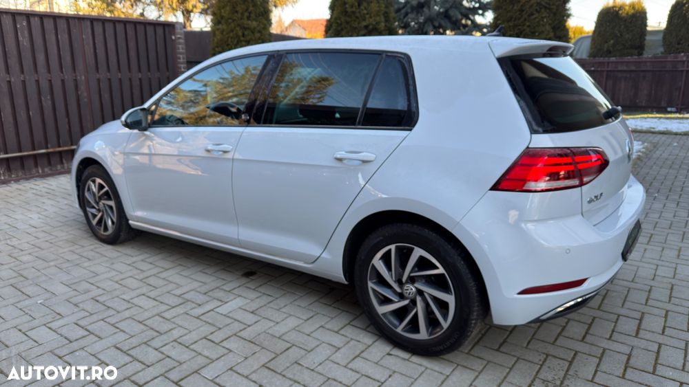 Volkswagen Golf 1.0 TSI Sound - 25