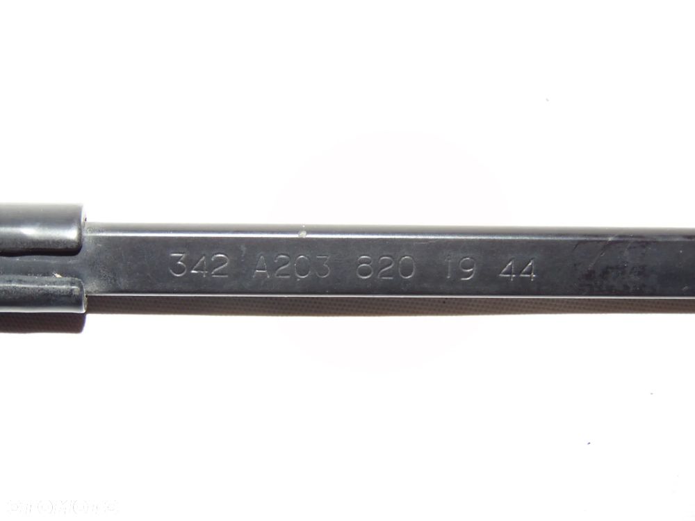 BEZ LUZÓW ramie wycieraczki wycieraczka prawa pasażera przód przednia A2038201944 Mercedes W203 S203 C Klasa sedan kombi 00-04r - 16