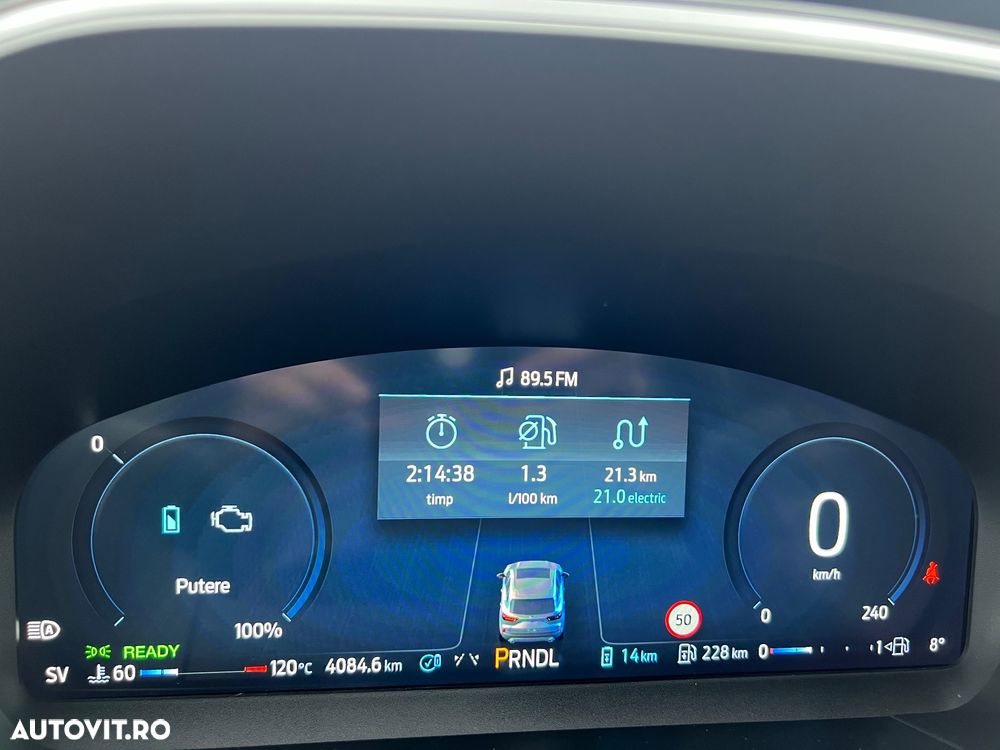 Ford Kuga 2.5 Duratec FWD PHEV ST-Line X - 16