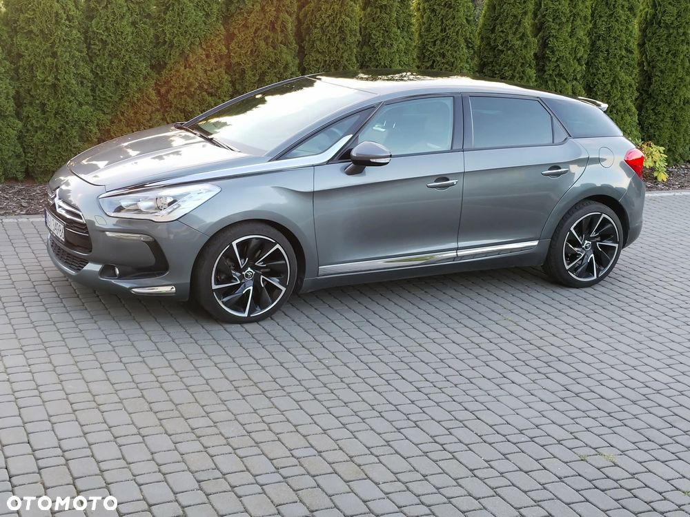 Citroën DS5 2.0 HDi SportChic - 1
