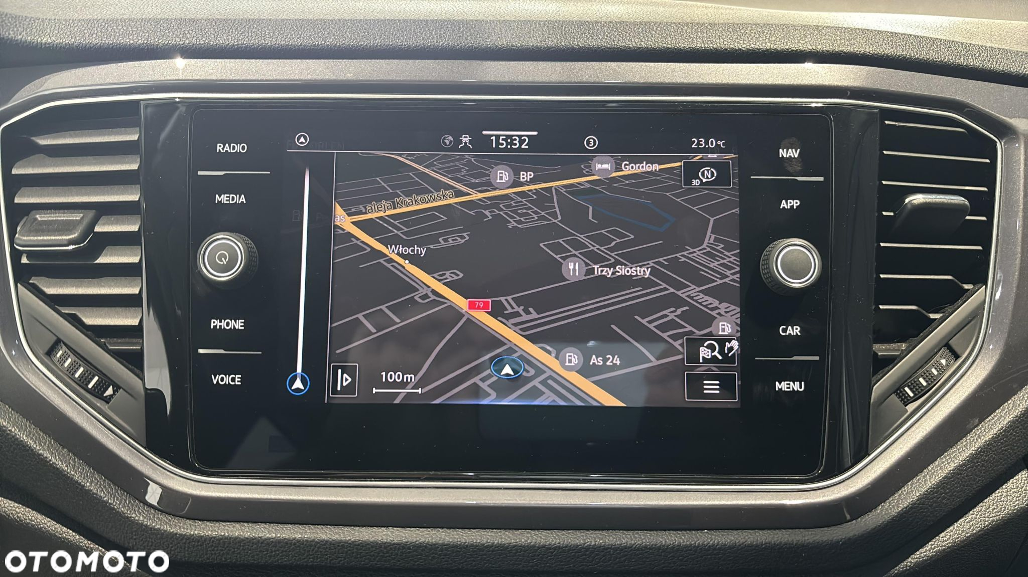 Volkswagen T-Roc 1.5 TSI GPF ACT Premium DSG - 22