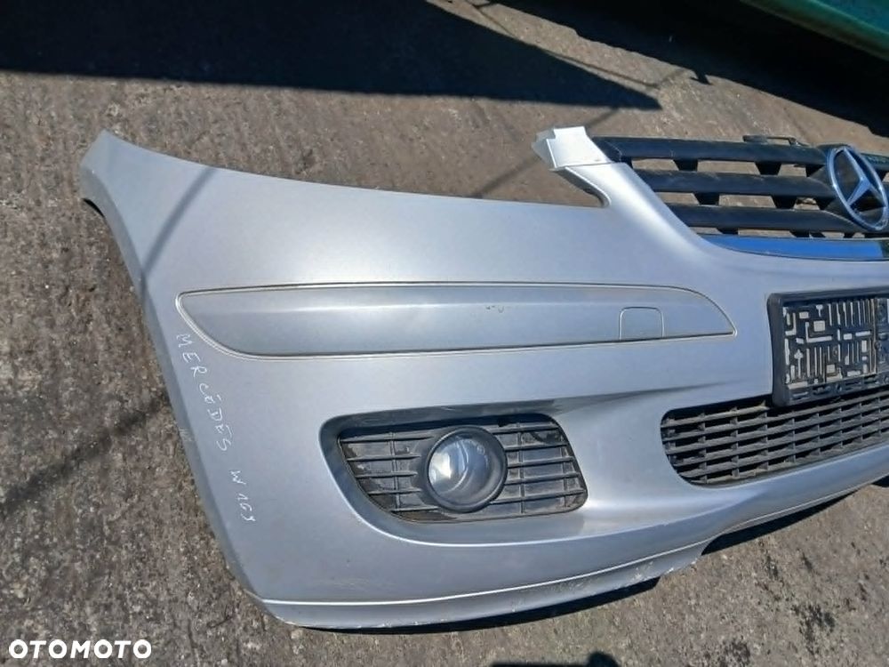 Mercedes W169 Zderzak przedni - 2