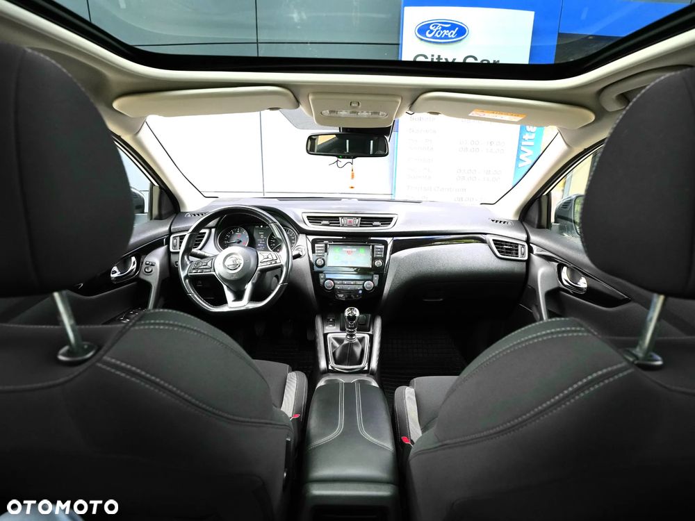 Nissan Qashqai 1.3 DIG-T Tekna - 22