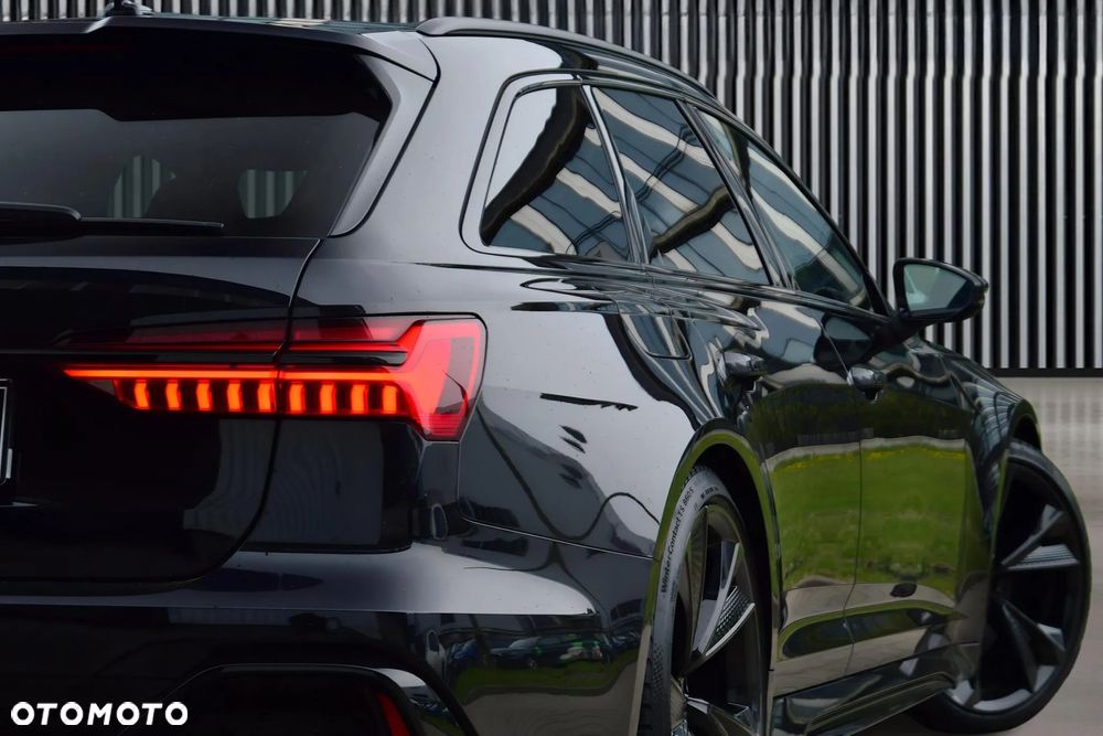 Audi RS6 Avant TFSI mHEV Quattro Performance Tiptronic - 11