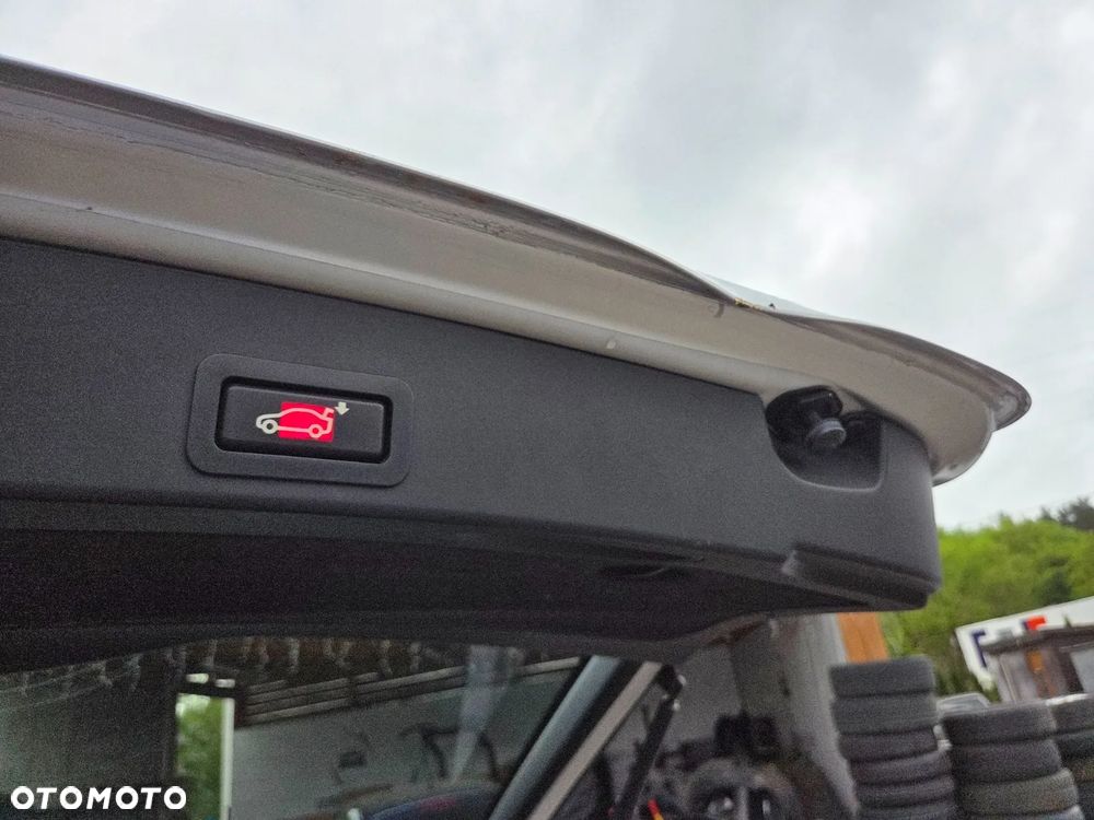 BMW Seria 5 - 25