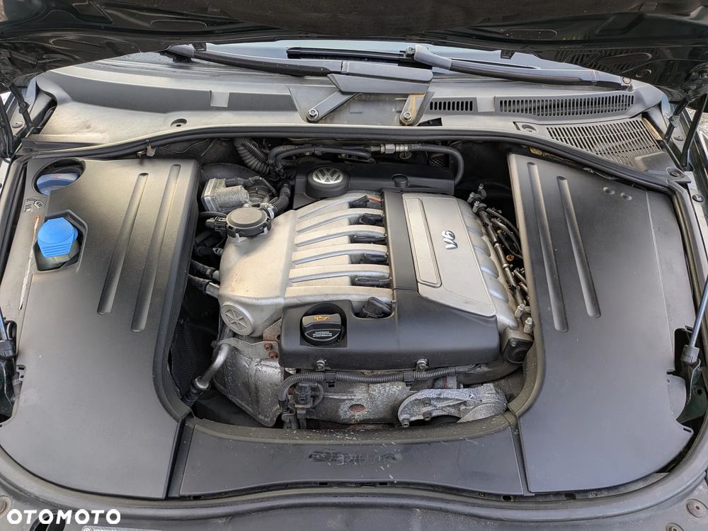 Volkswagen Touareg 3.2 V6 Automatik - 10