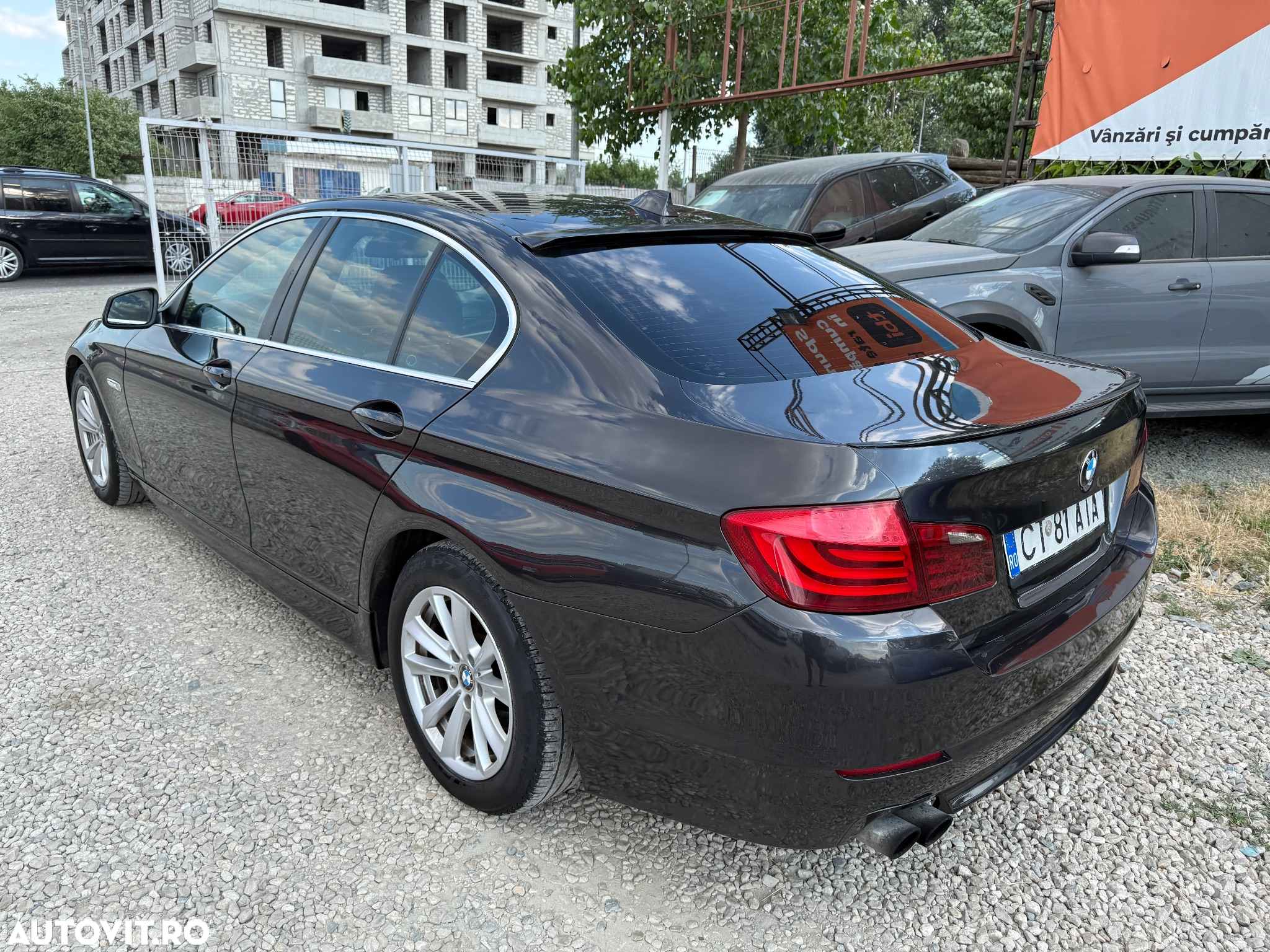 BMW Seria 5 520d Aut. BluePerformance - 2