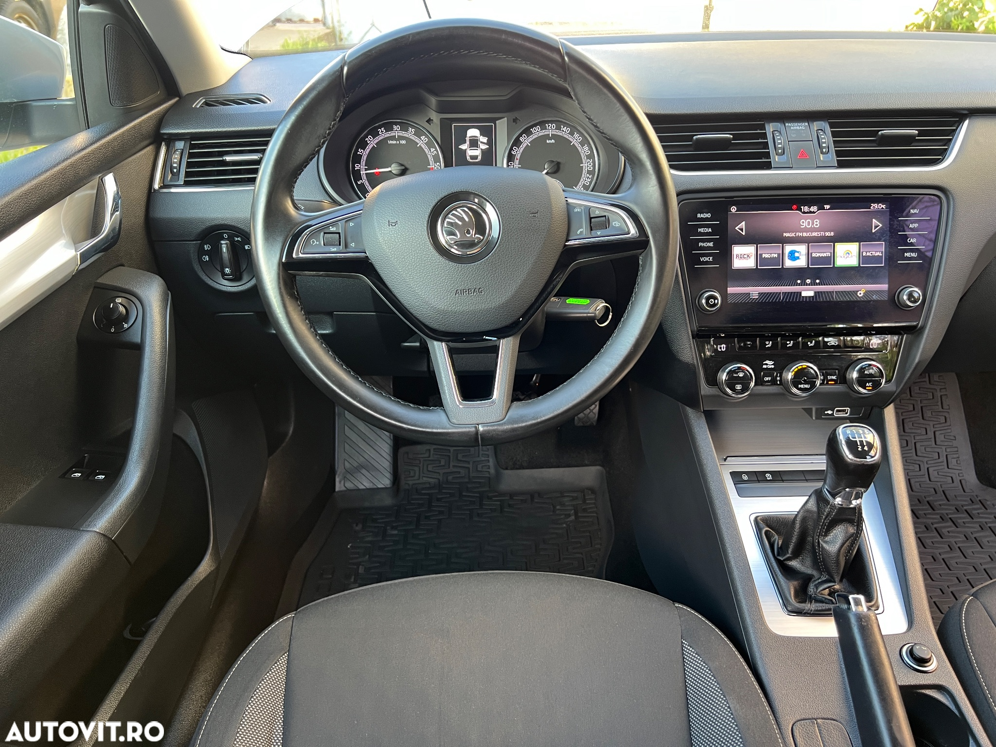 Skoda Octavia 1.6 TDI Ambition - 6