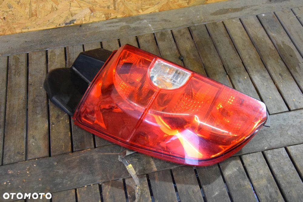 Mitsubishi COLT 08-12 LIFT 5D Lampa tylna lewa lewy tył EUROPA - 1