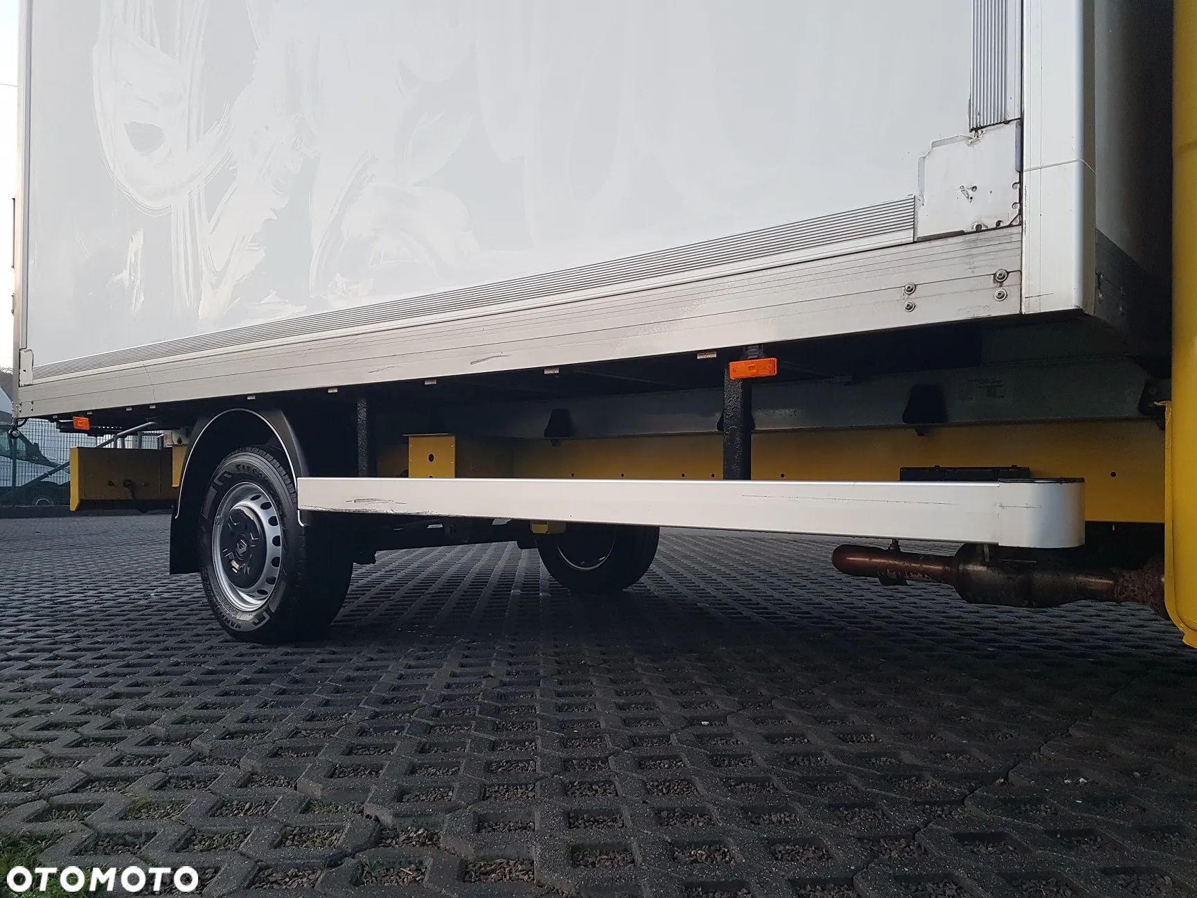 Renault MASTER KONTENER 8EP 4,21x2,23x2,22 KLIMA MANUAL KRAJOWY 6-BIEGÓW - 34