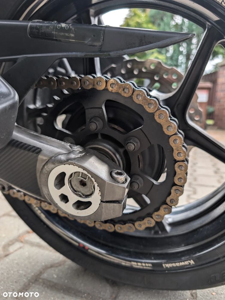 Kawasaki Ninja 1000 SX - 10