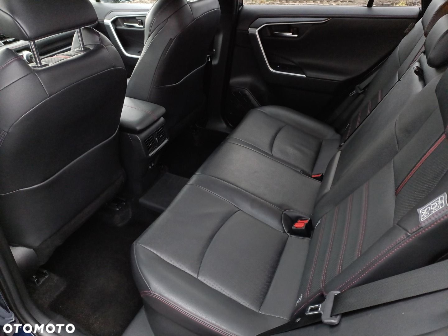 Toyota RAV4 - 15