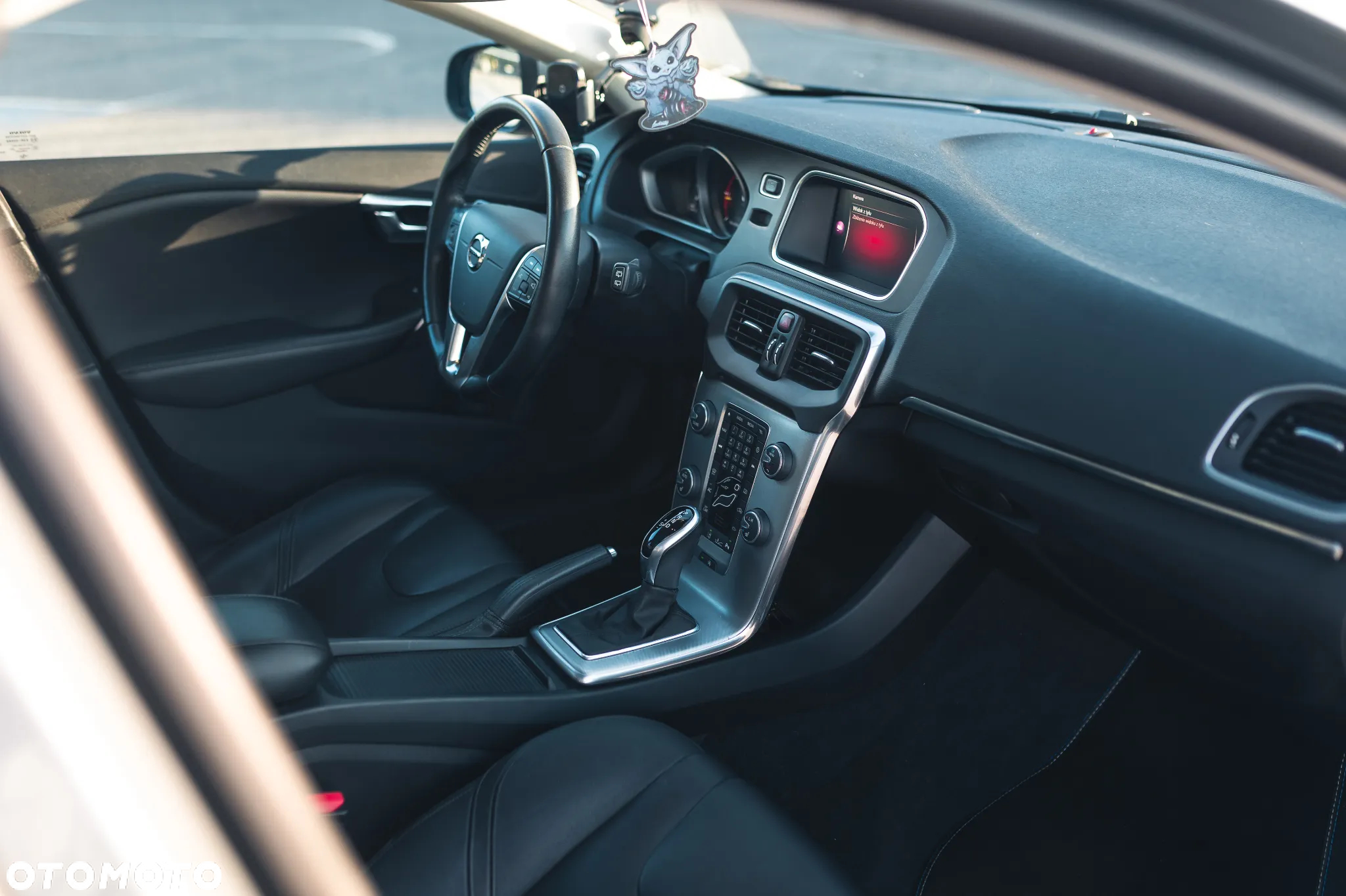 Volvo V40 D3 Drive-E Inscription - 19