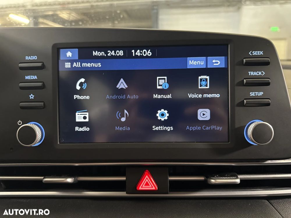 Hyundai Elantra - 20