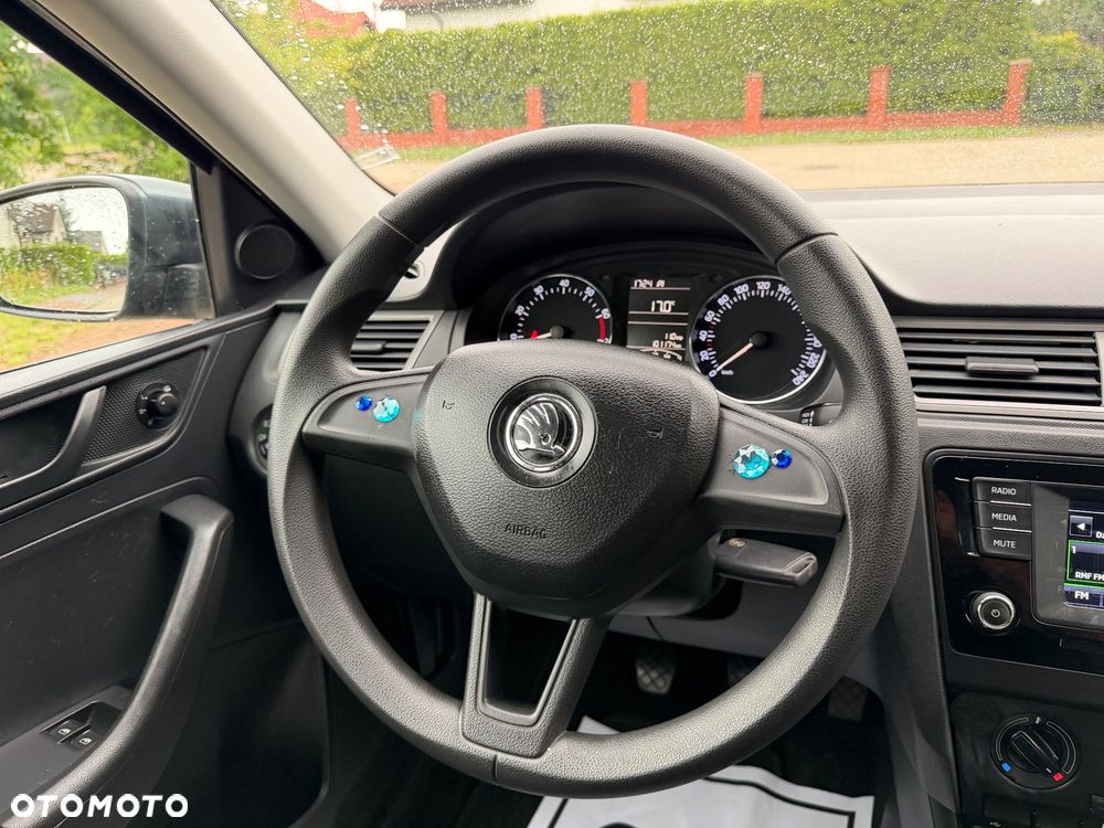Skoda RAPID 1.2 TSI (Green tec) Emotion Plus - 22