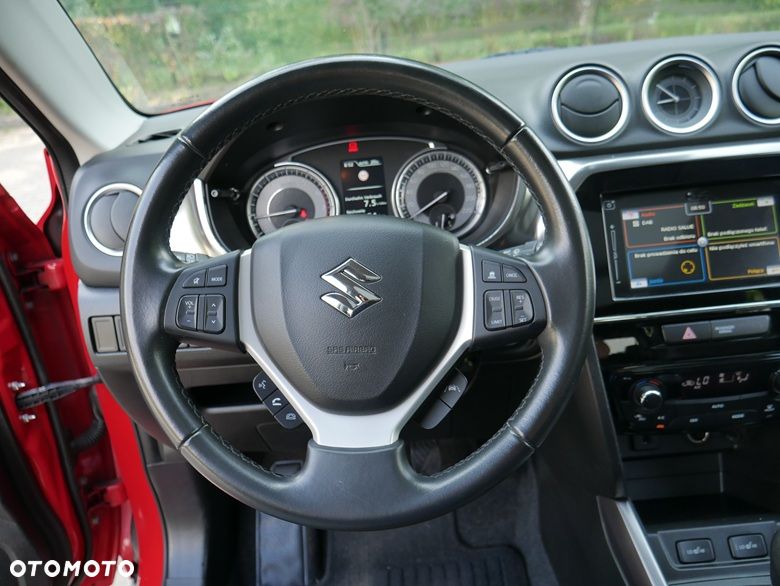 Suzuki Vitara 1.4 Boosterjet Hybrid Allgrip Comfort+ - 16