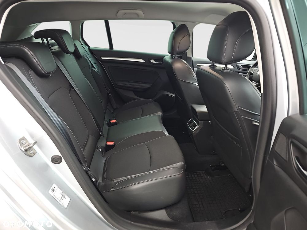 Renault Megane 1.3 TCe FAP Techno EDC - 33