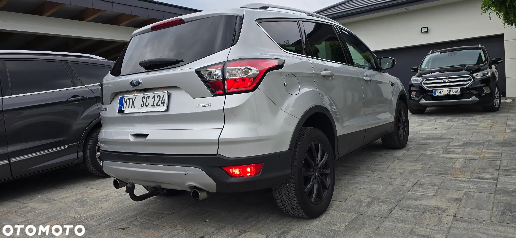 Ford Kuga - 8