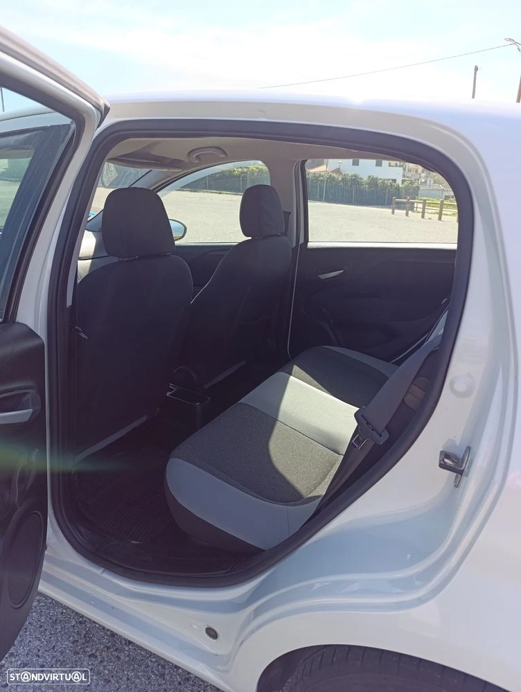 Fiat Punto 1.3 M-Jet Easy S&S - 8