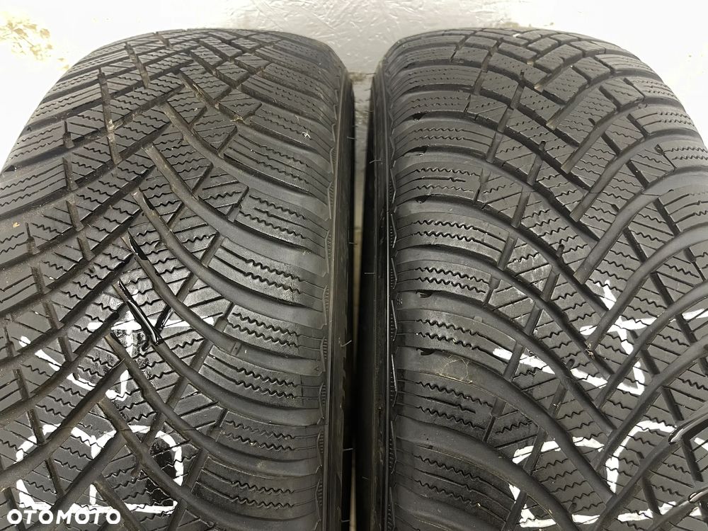 2× Opona zimowa 2szt Hankook WiNter i*cept RS3 W462 215/60R16 99H 7MM 23R - 2