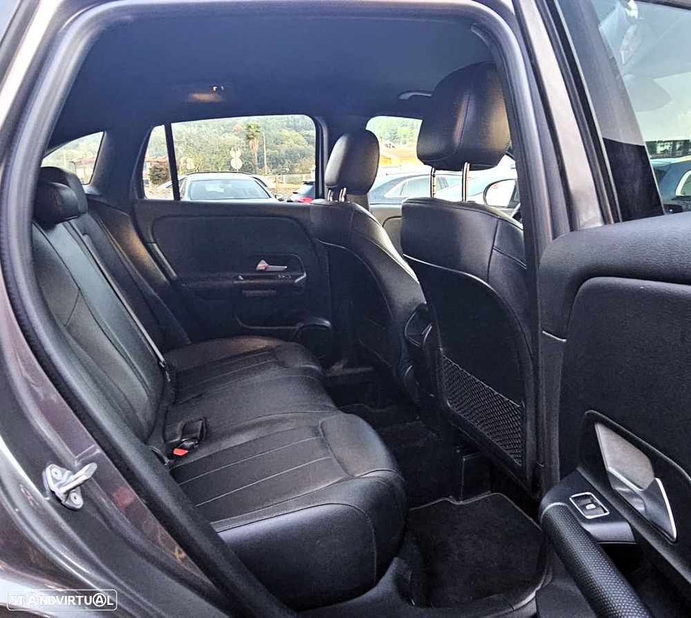 Mercedes-Benz GLA 180 d 8G-DCT Progressive - 8