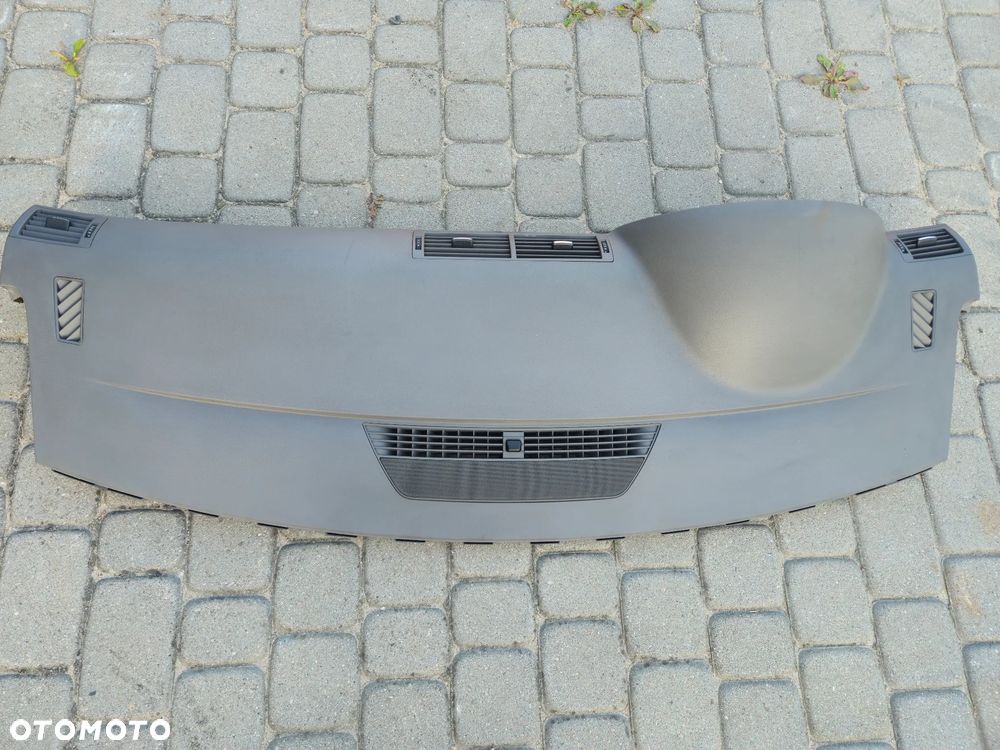 AUDI A4 B6 B7 KONSOLA DESKA ROZDZIELCZA  EUROPA - 2