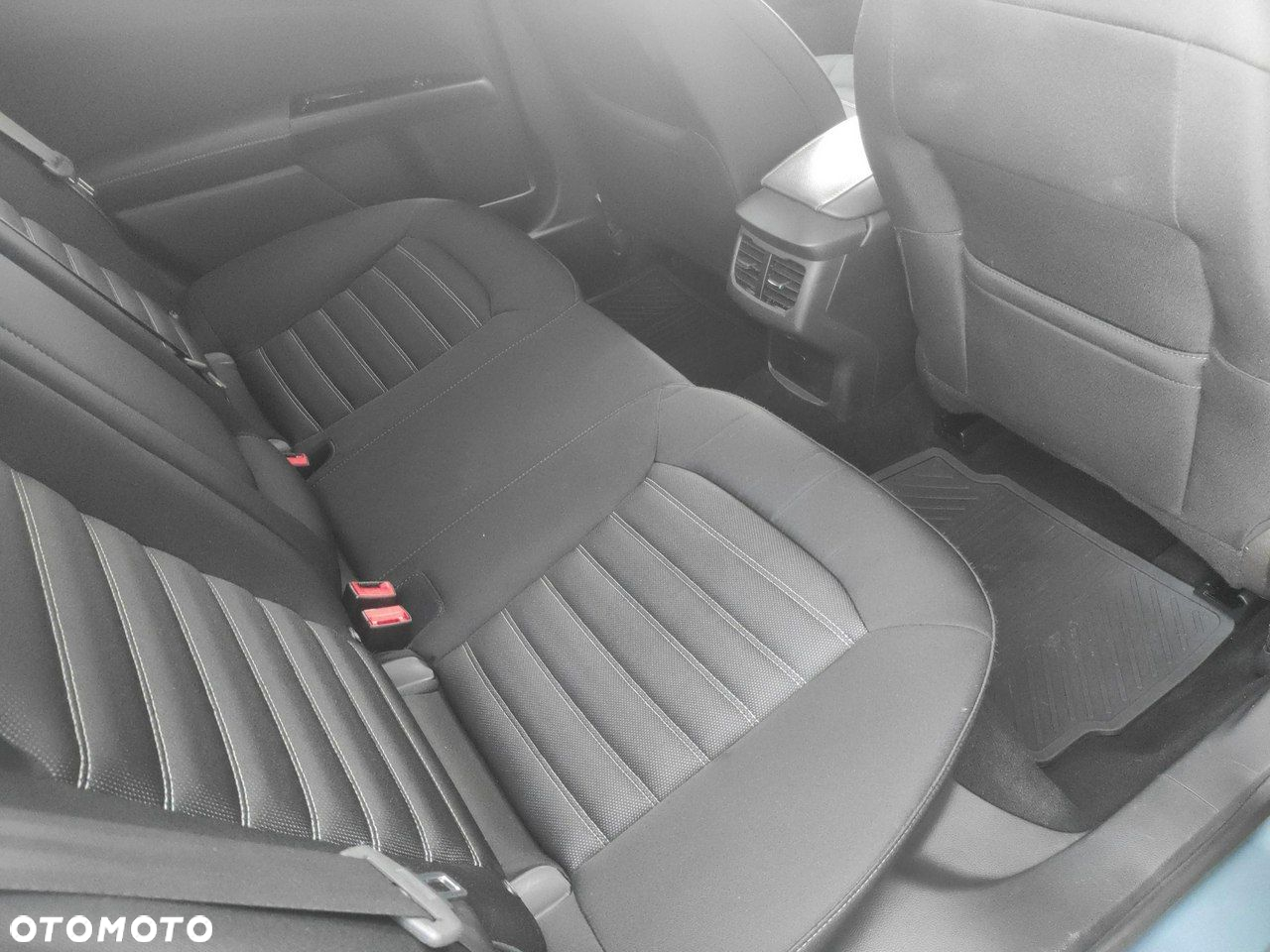 Ford Mondeo - 22