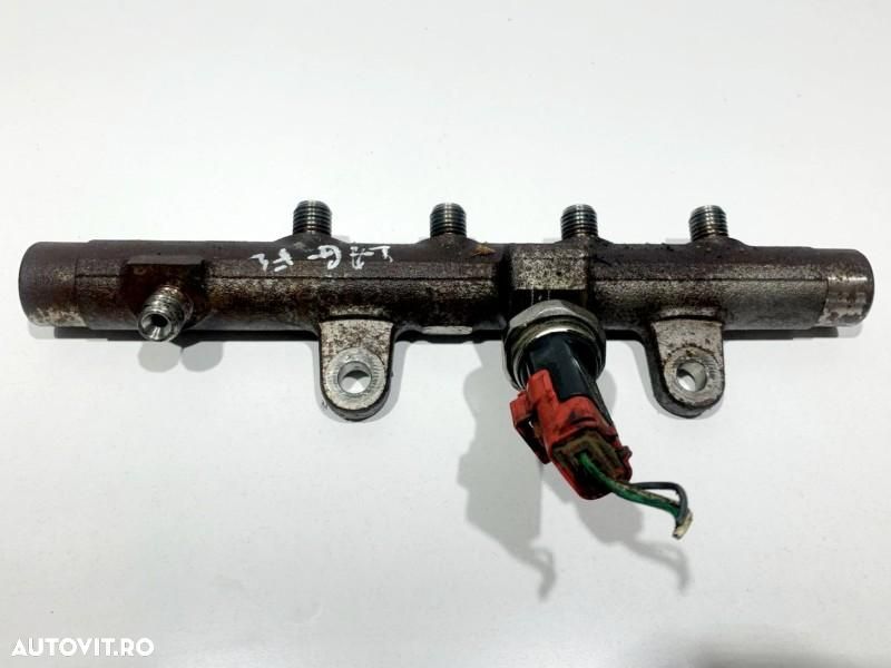 Rampa injectoare Renault Scenic 3 (2009-2011) 1.5 dci K9K (836) 110 cp 8200704212 - 1
