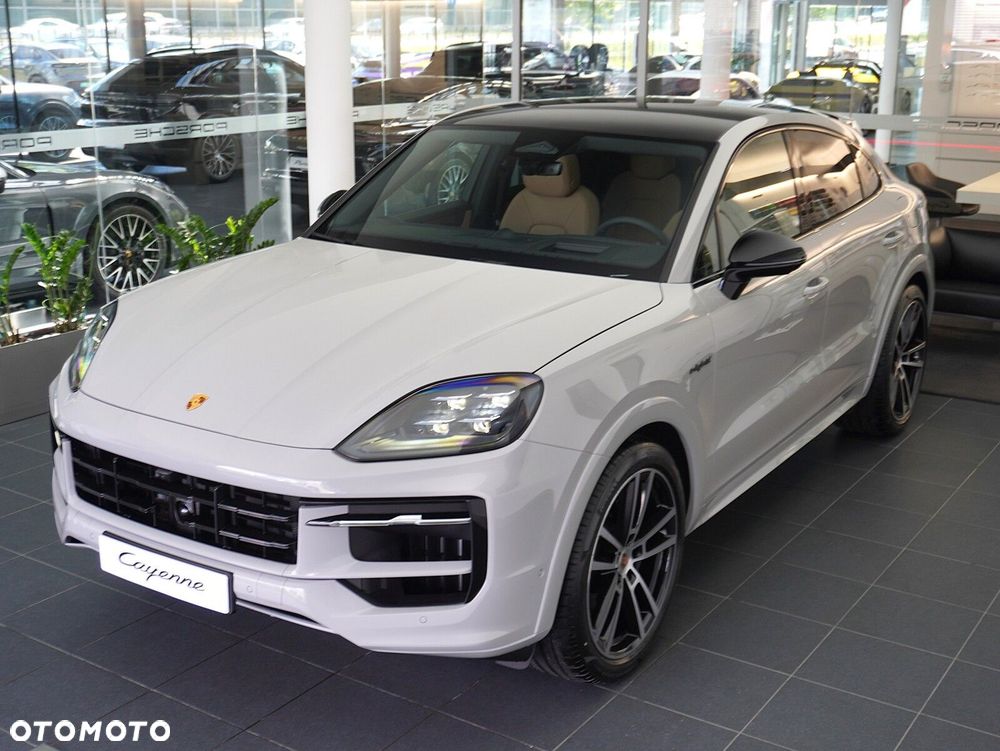 Porsche Cayenne E-Hybrid PHEV Black Edition - 4
