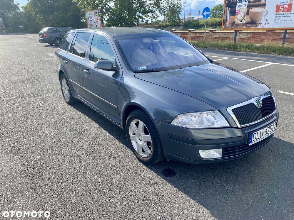Skoda Octavia 2.0 FSI Elegance - 6