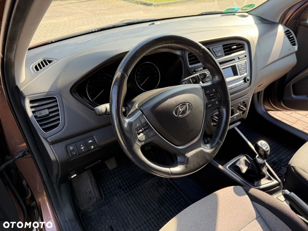 Hyundai i20 1.2 YES - 7