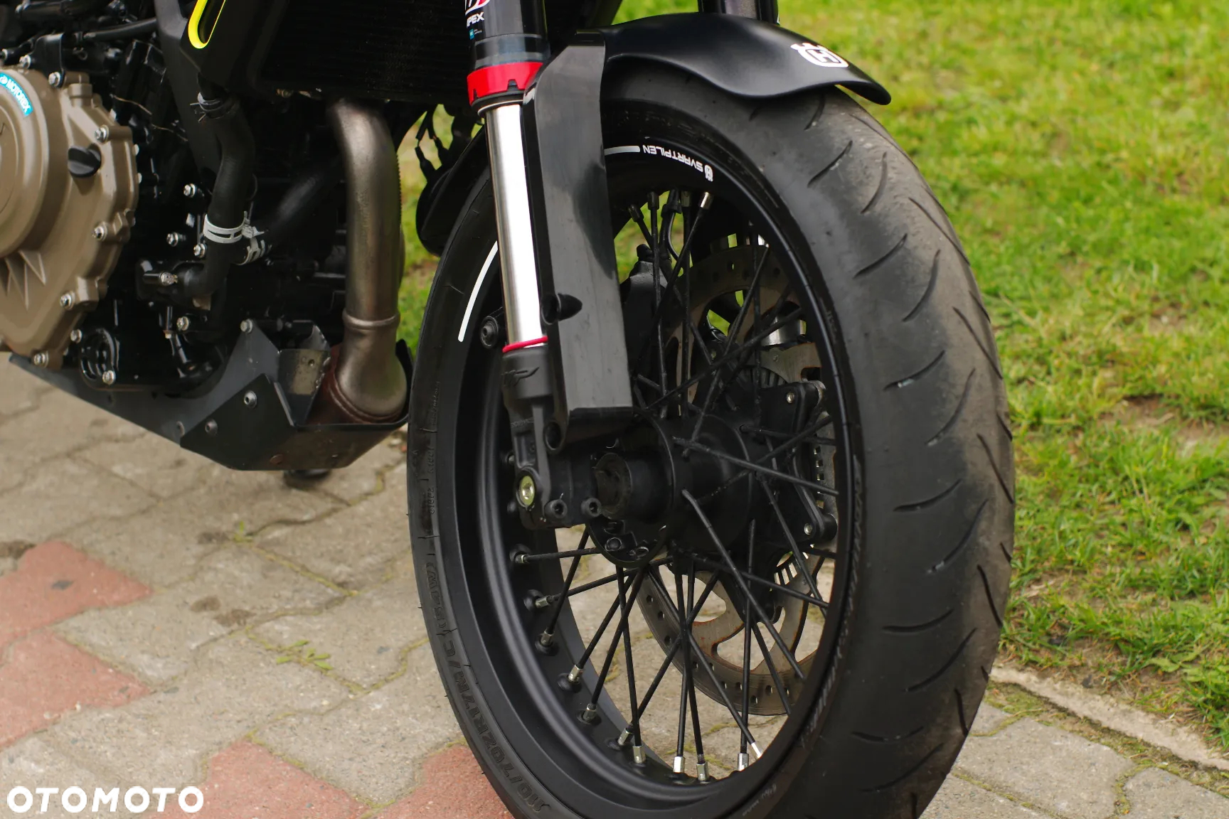 Husqvarna Svartpilen - 9