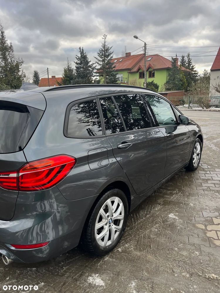 BMW Seria 2 218d xDrive Sport Line - 5