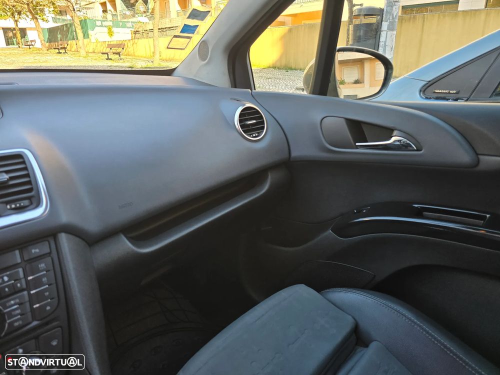 Opel Meriva 1.3 CDTI Cosmo - 17