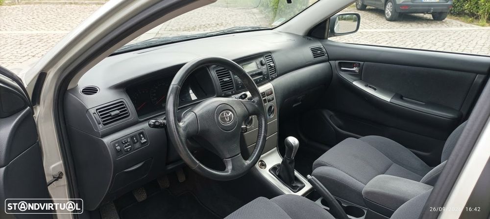 Toyota Corolla 1.6 VVT-i Sol - 6