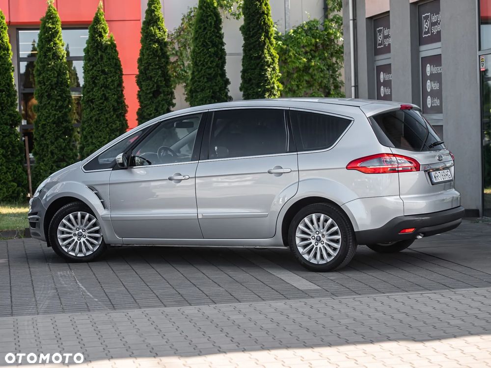 Ford S-Max - 10